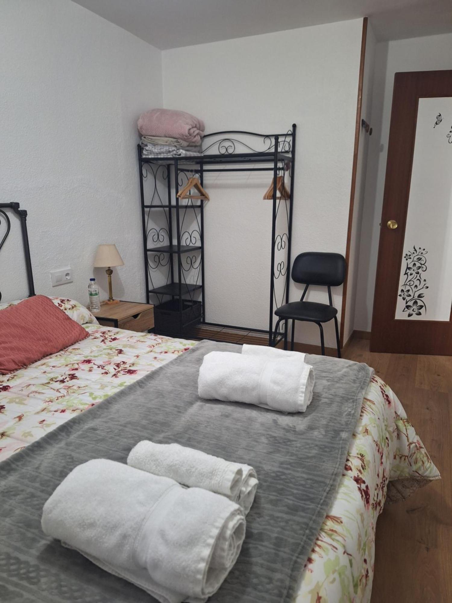 Bajo Nidos 2 Ferienhaus *